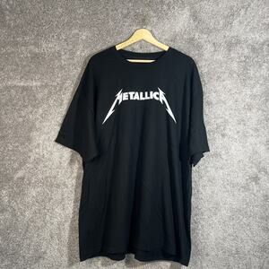 Metallica T-Shirt Men’s 2XL Black Graphic Tee Short Sleeve Crew Neck Band Rock